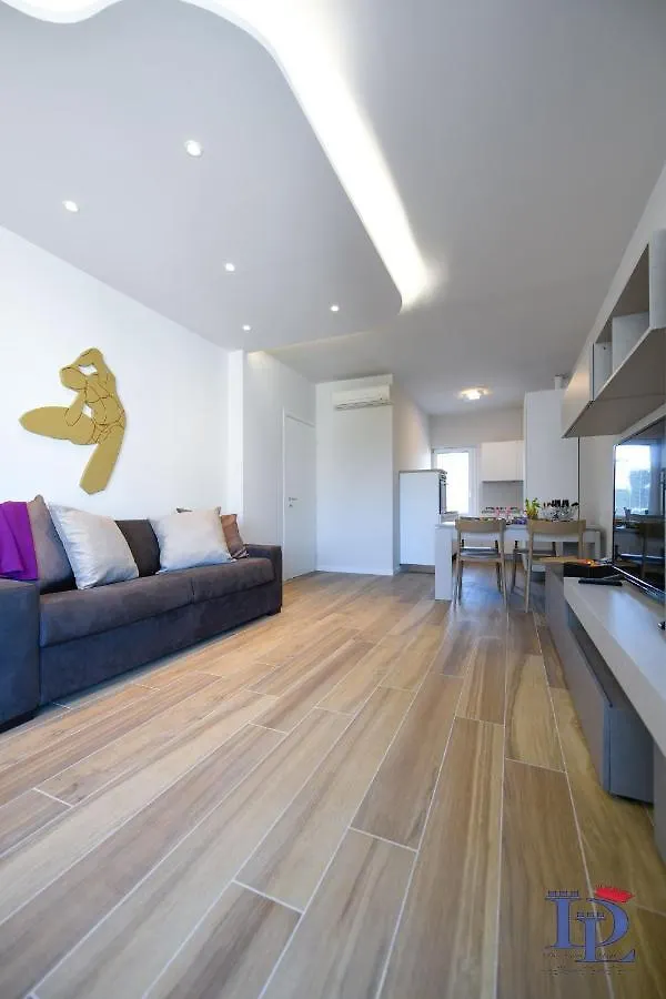 Desenzanoloft Official Partner Marriott Homes & Villas - Cappuccino Apartment Desenzano del Garda