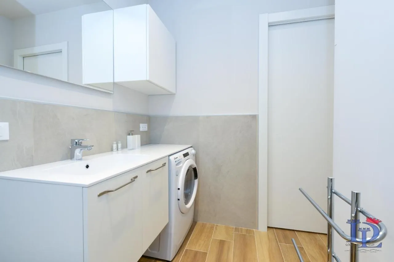 Desenzanoloft Official Partner Marriott Homes & Villas - Cappuccino Apartment Desenzano del Garda