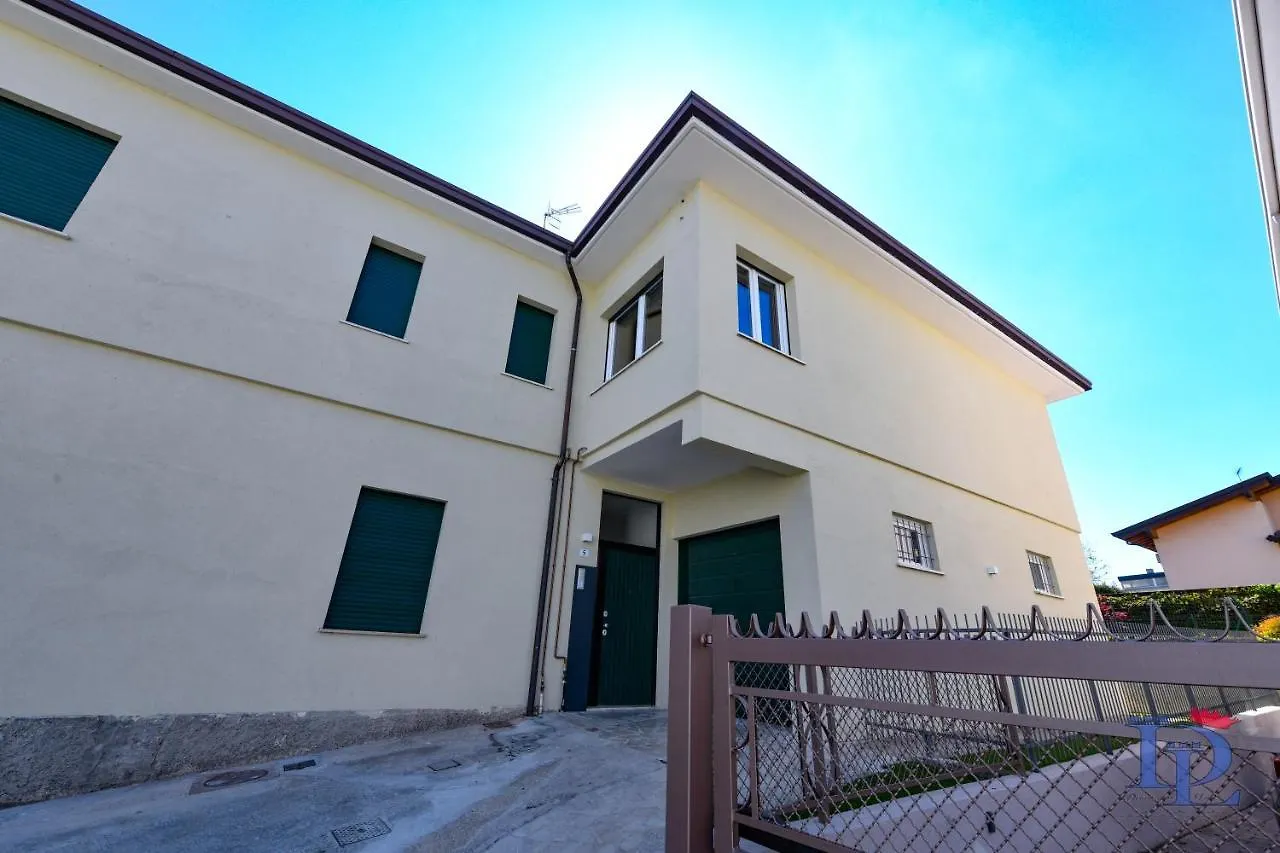 Desenzanoloft Official Partner Marriott Homes & Villas - Cappuccino Apartment Desenzano del Garda