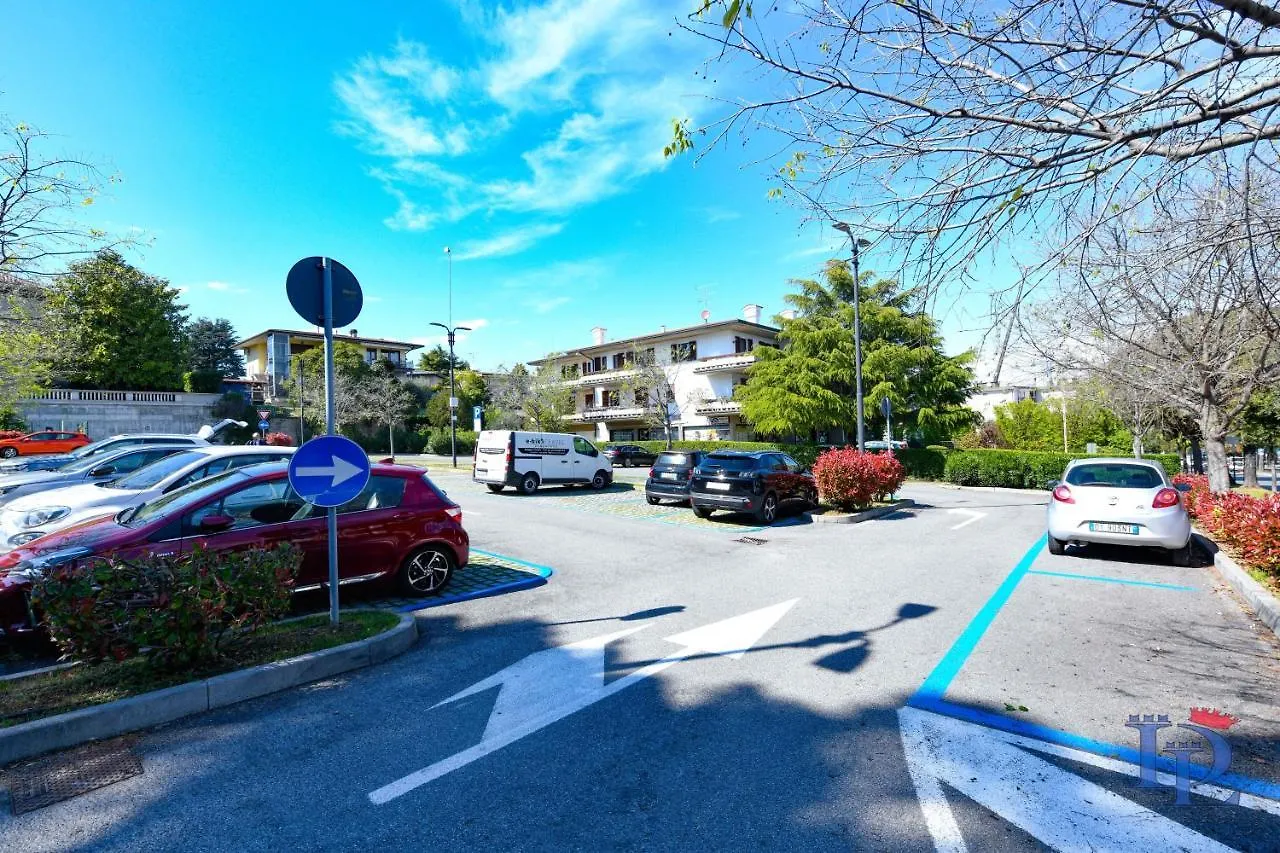 Desenzanoloft Official Partner Marriott Homes & Villas - Cappuccino Apartment Desenzano del Garda