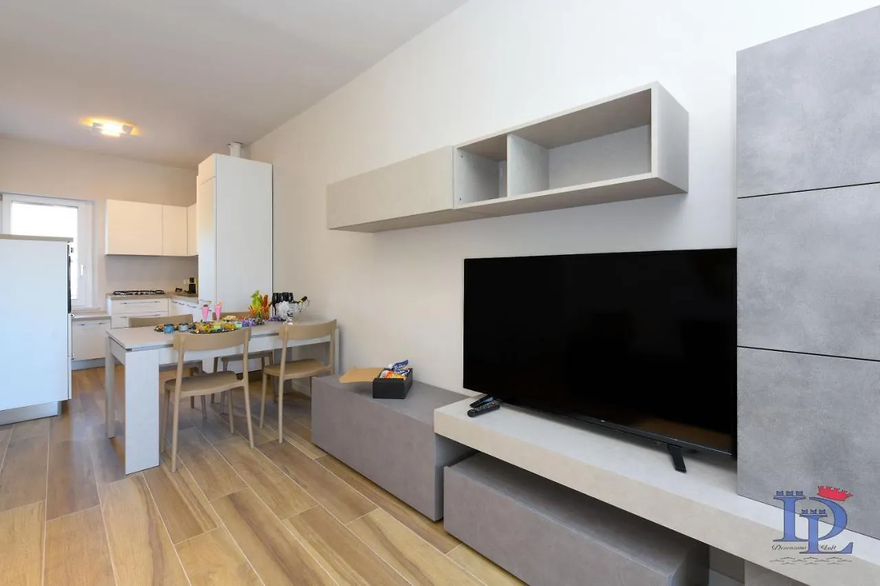Desenzanoloft Official Partner Marriott Homes & Villas - Cappuccino Apartment Desenzano del Garda Italie